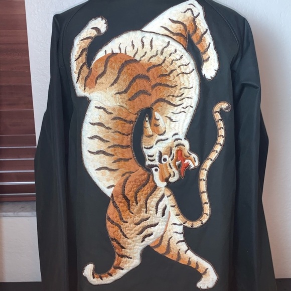 Gucci jacket 🐅 - Picture 11 of 14